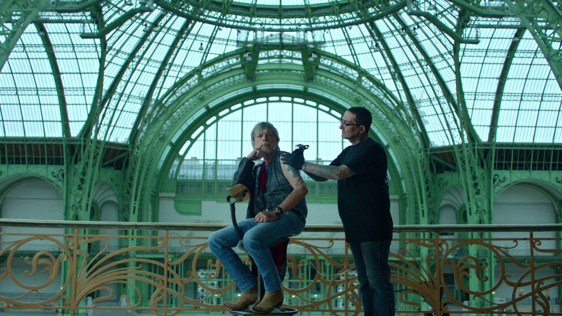Renaud clip Toujours debout 2016