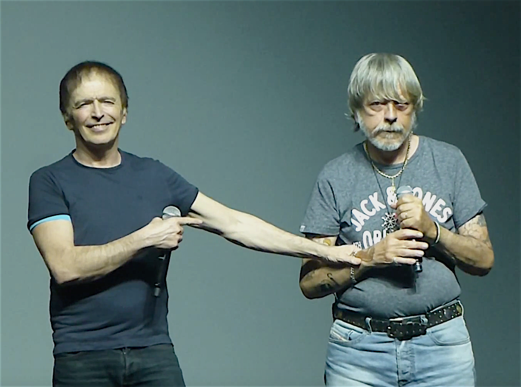Renaud en concert au forum de Li�ge (Belgique) le 27 mars 2016 avec I Muvrini Mistral Gagnant